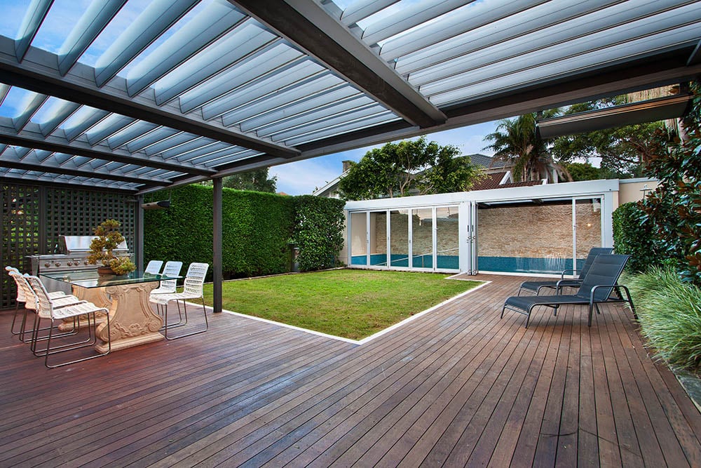 Pergolas Bioclimatique avec lame orientable